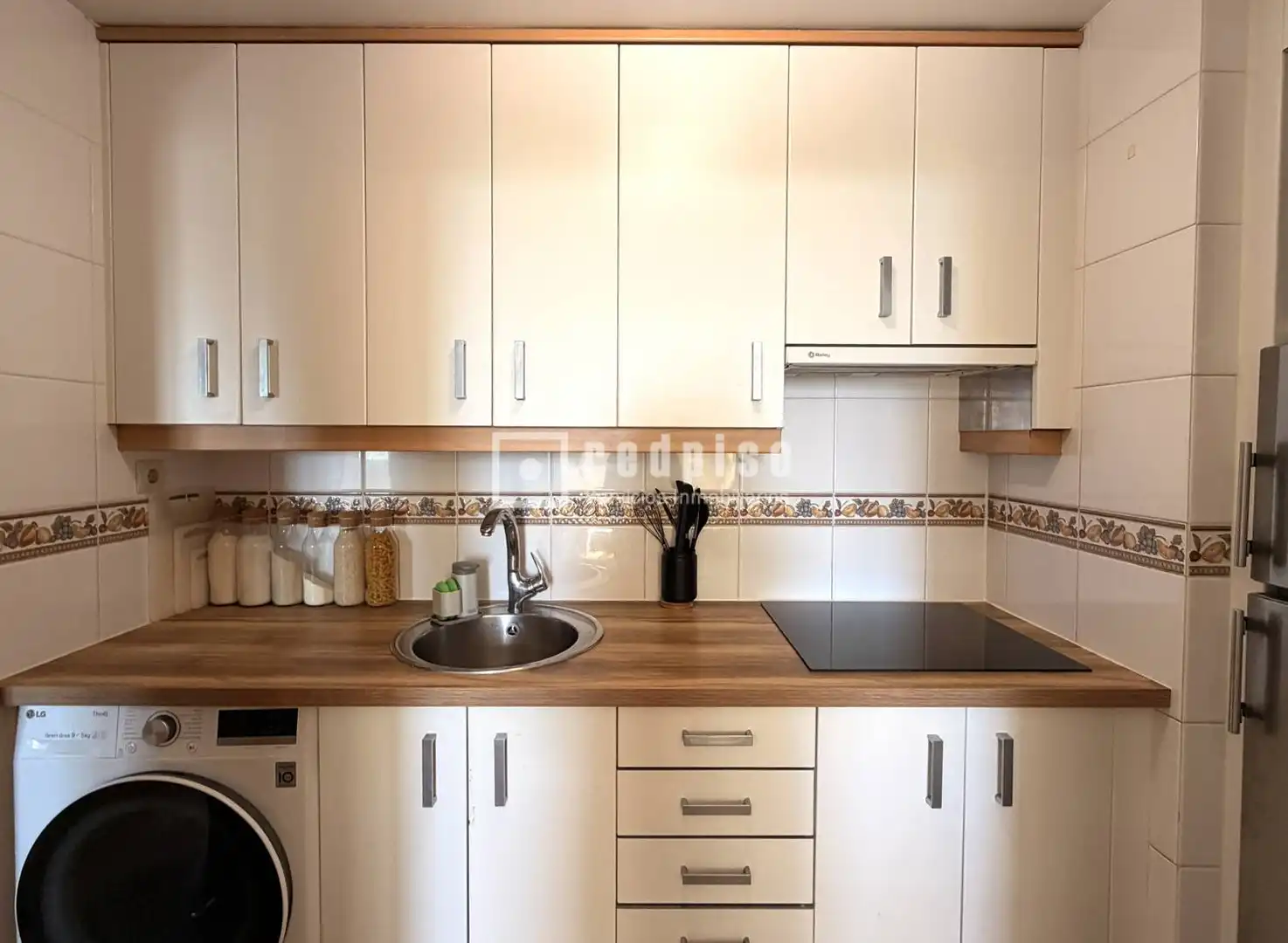 Kitchen of Flat for sale in Madrid  with Air Conditioner, Heating and Private garden