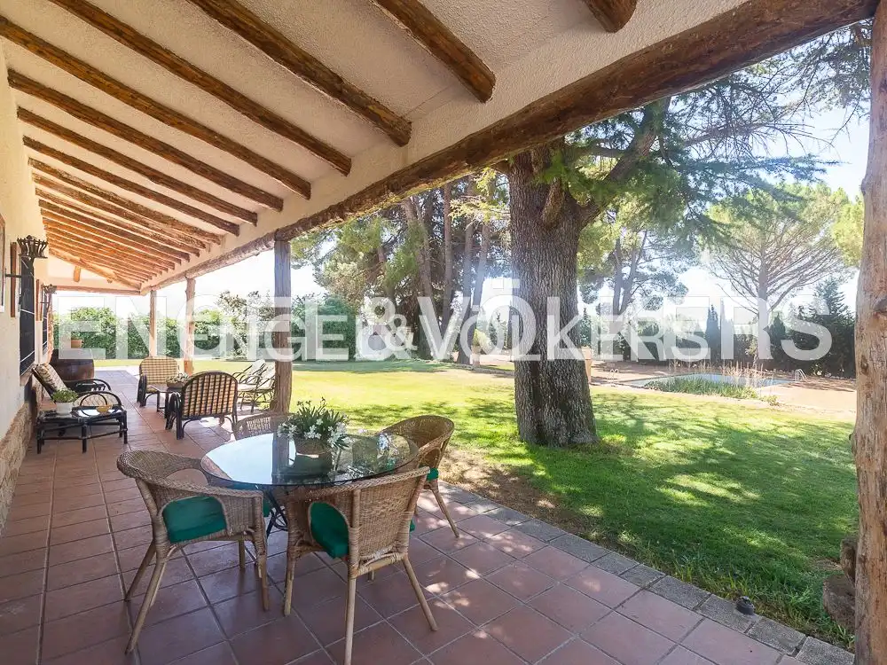 Casa rústica con piscina en venta en Requena, imagen 11