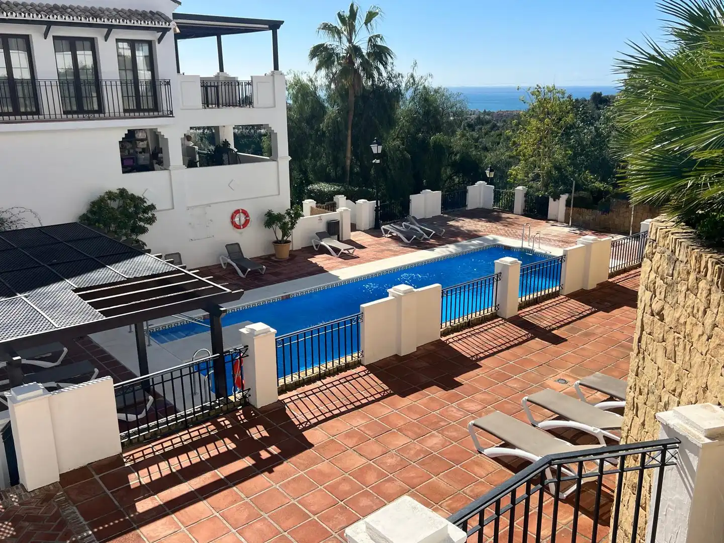 Piscina de Ático en venta en Marbella con Aire acondicionado, Calefacción y Terraza