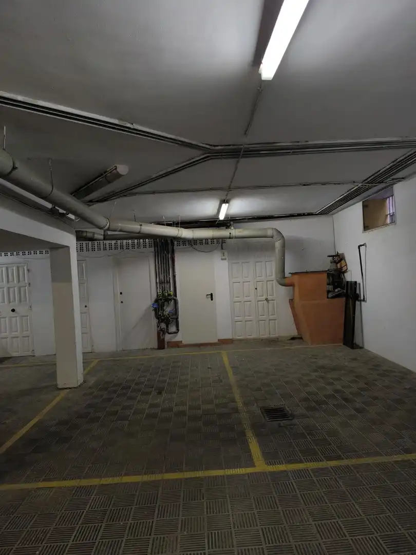 Garage for sale in Rodrigo de Triana, Triana Casco Antiguo