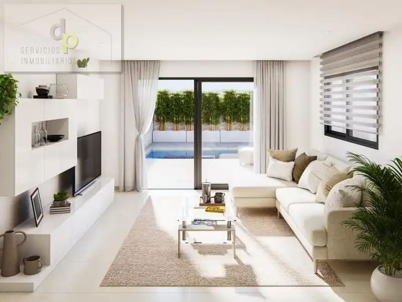 Casa con piscina en venta en C. Antonio Buero Vallejo 7, imagen 2