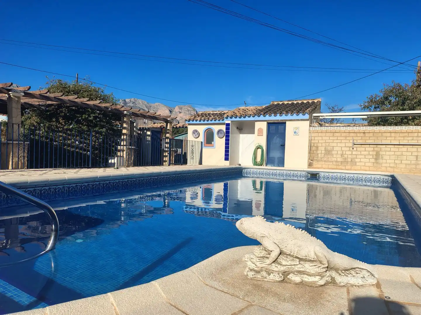 Piscina de Casa o chalet en venta en L'Alfàs del Pi con Aire acondicionado, Calefacción y Terraza
