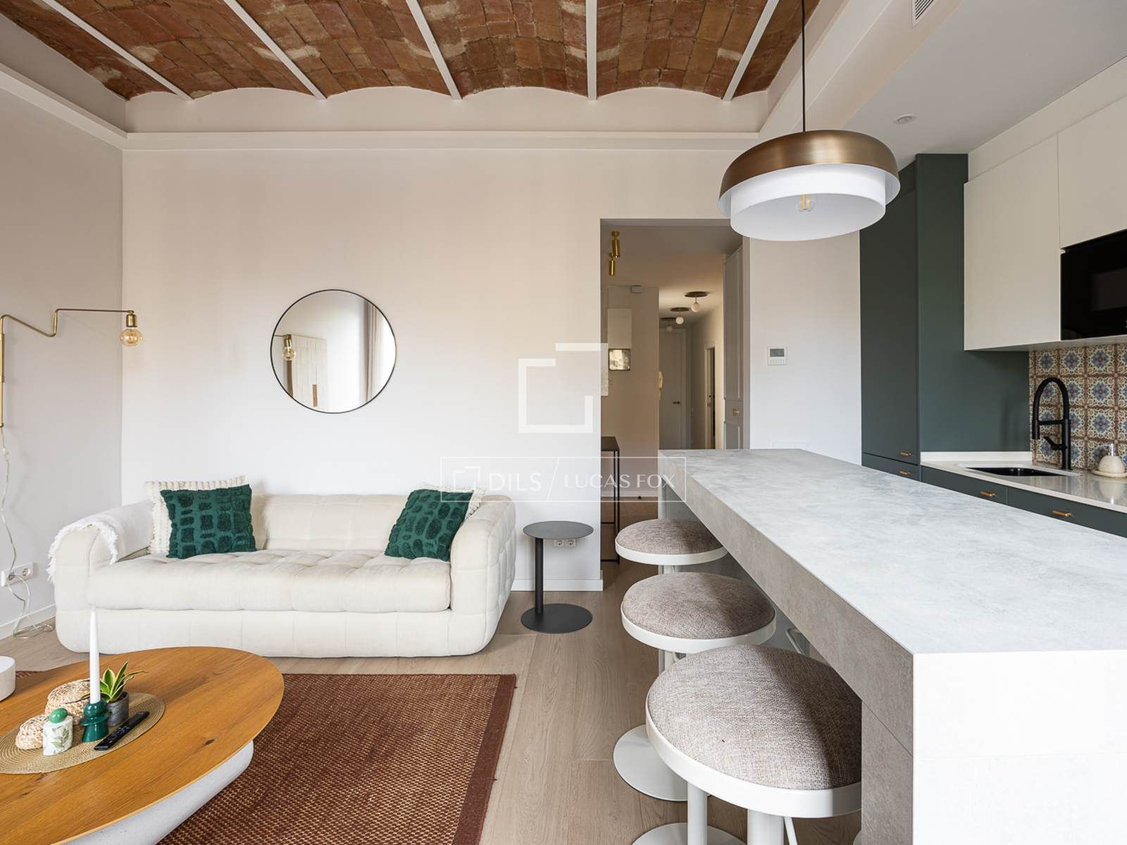 Sala d'estar de Pis en venda en Sant Boi de Llobregat amb Aire condicionat i Moblat