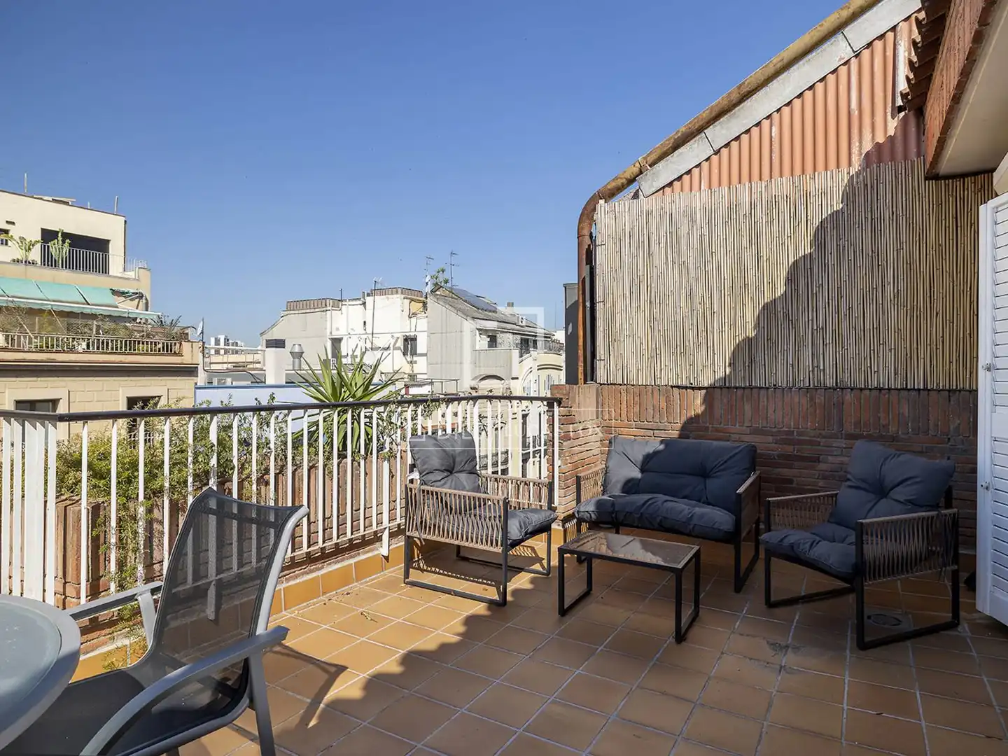 Terrassa de Àtic de lloguer en Barcelona amb Aire condicionat, Calefacció i Parquet