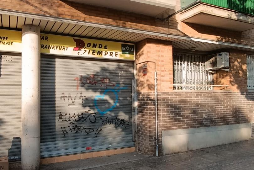 Foto 1 de Planta baixa en venda a Creu de Barberà, Barcelona