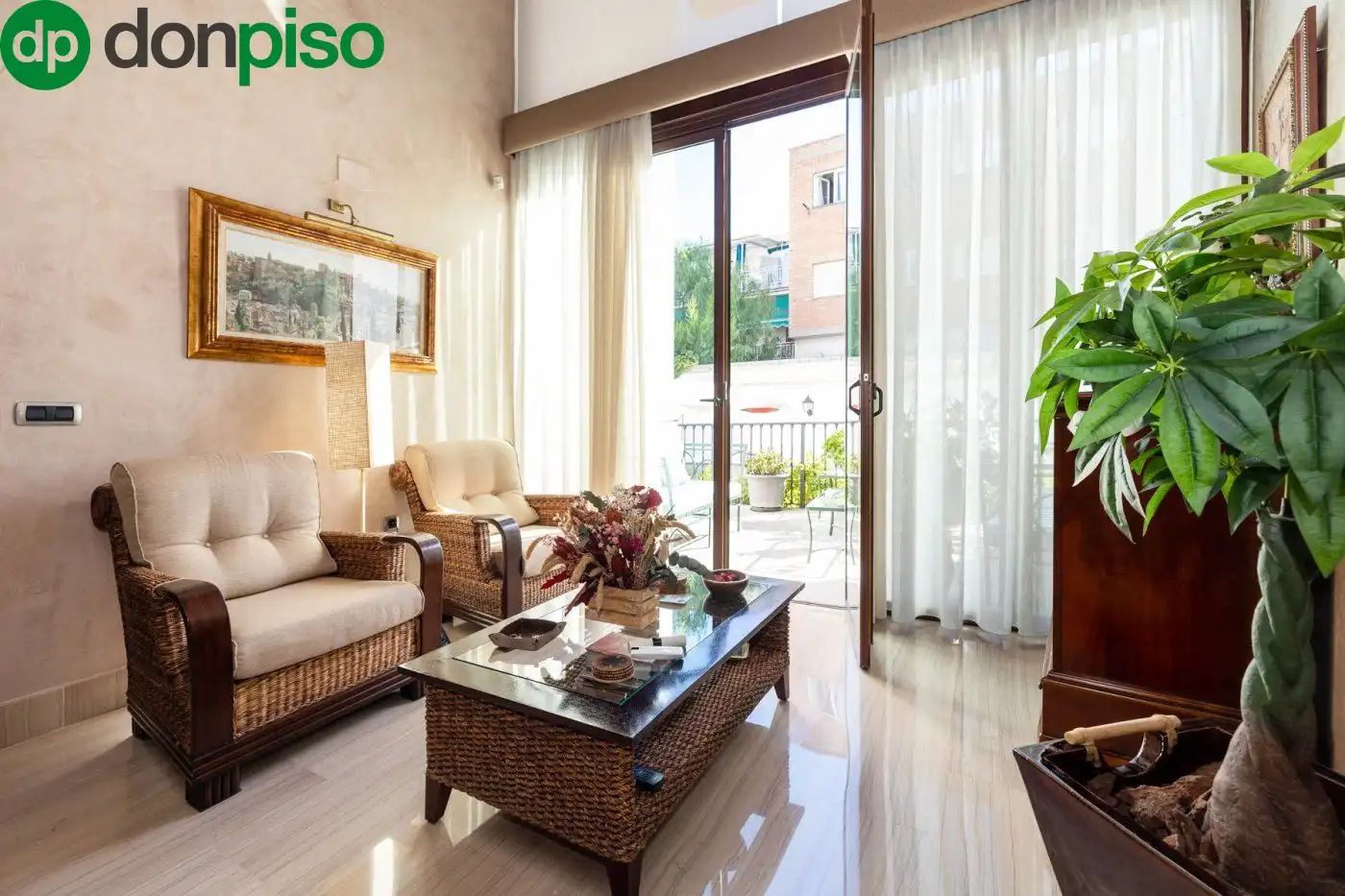 Living room of Houses for sale in Granada  with Air Conditioner, Heating and Terrace