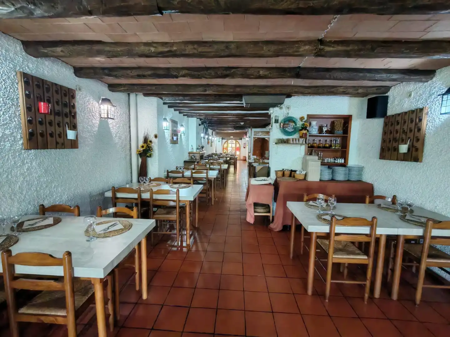 Local comercial en traspaso en Sant Llorenç d'Hortons, imagen 2