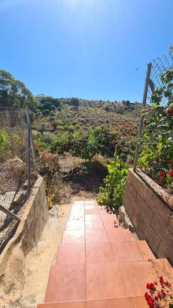 Jardín de Finca rústica en venta en Vélez-Málaga con Aire acondicionado, Jardín privado y Terraza