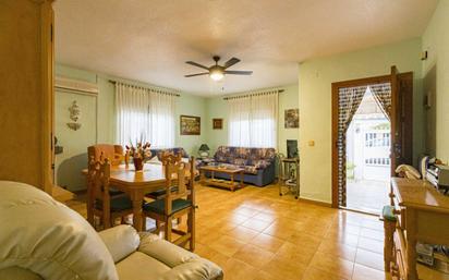 Sala d'estar de Casa o xalet en venda en Cartagena amb Aire condicionat, Calefacció i Jardí privat
