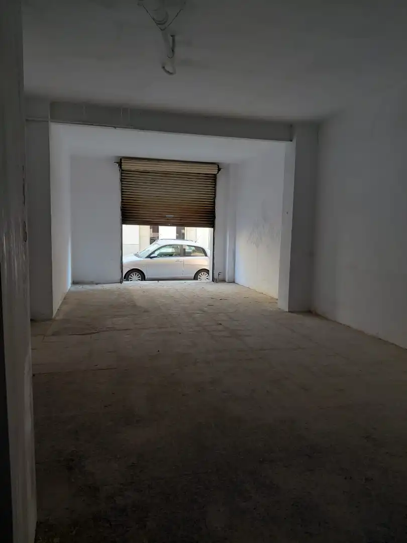 Business premises to rent in Carrer de Sant Isidre 24, imagen 2