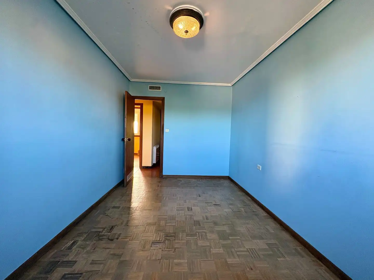 Schlafzimmer von Wohnung zum Verkauf in Oleiros mit Heizung