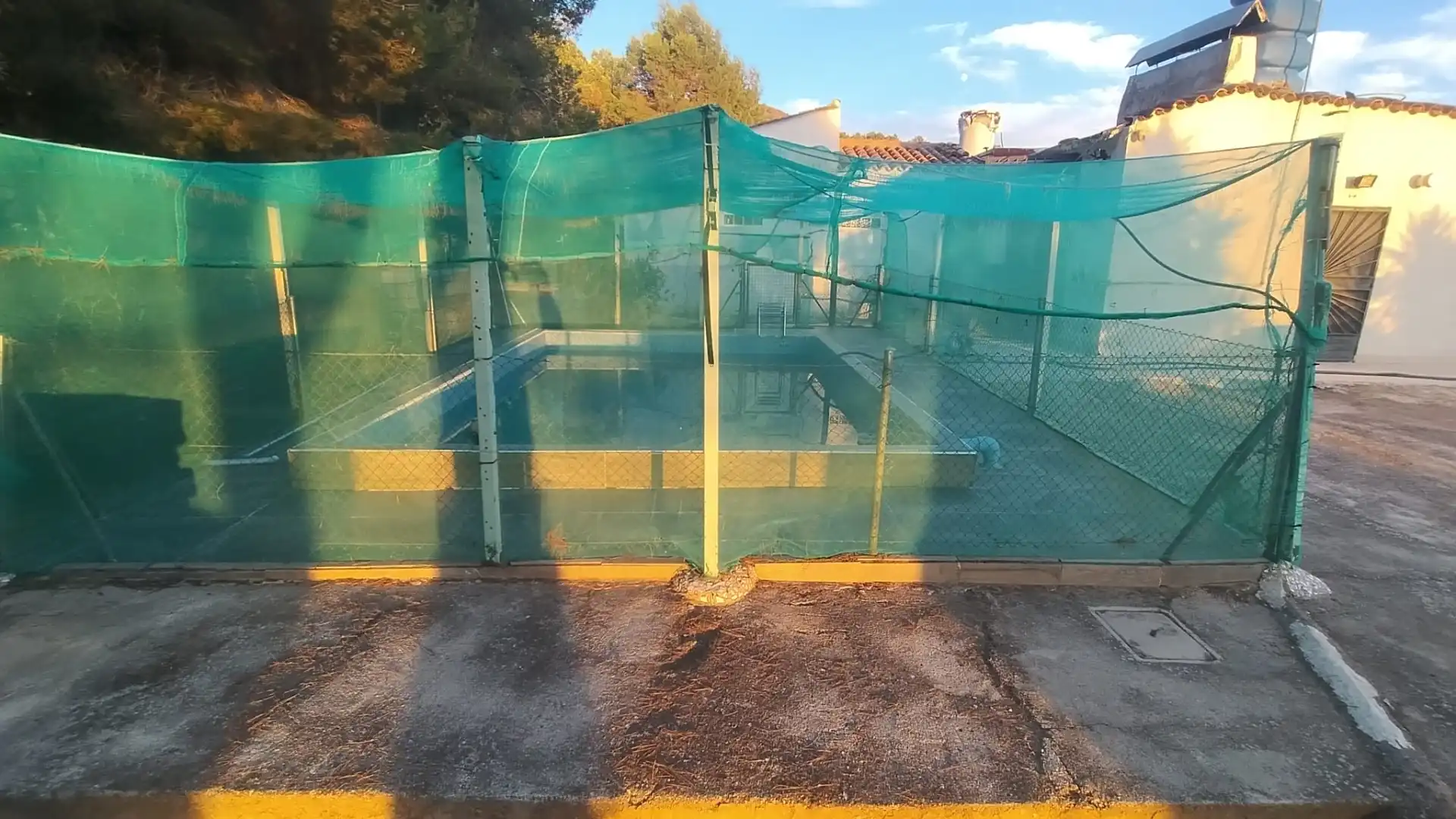 Casa rústica con piscina en venta en N/A