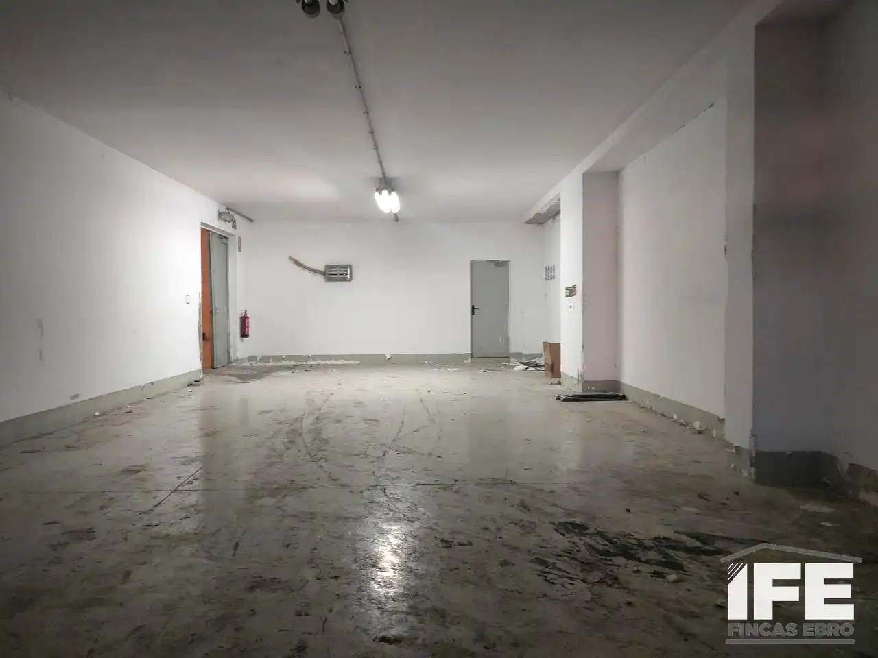 Nau industrial de lloguer en Alagón