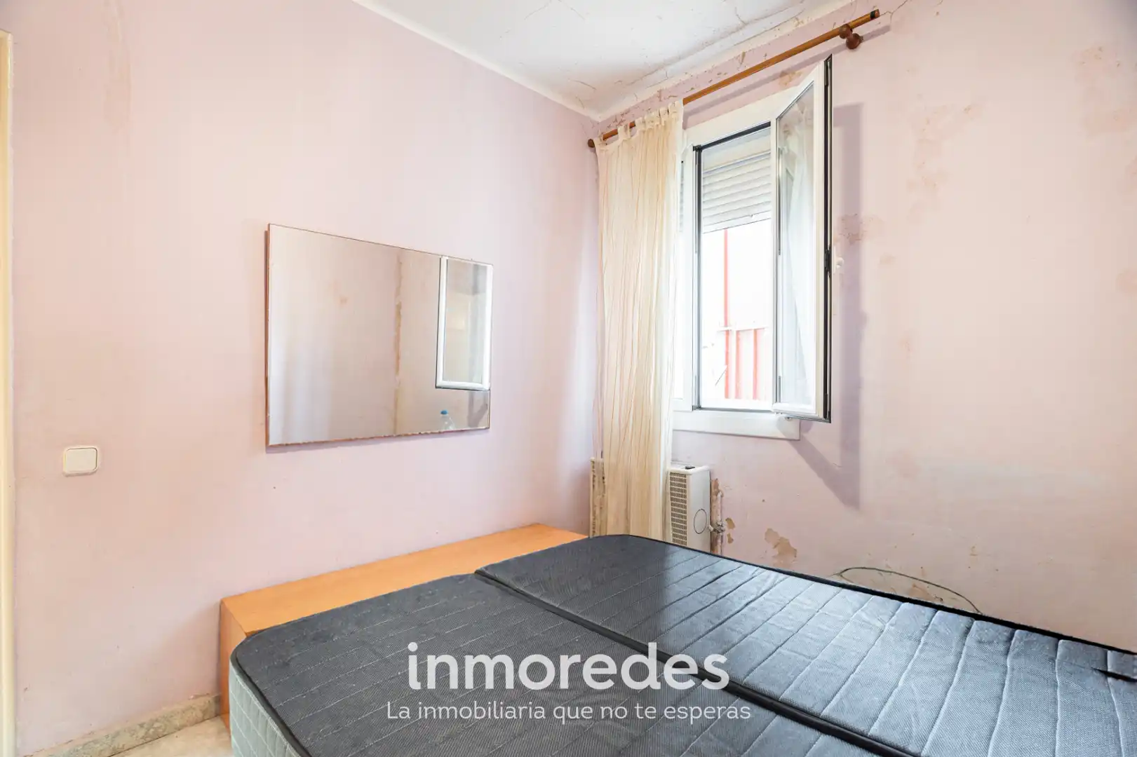 Habitación de Piso en venta en Barcelona con Aire acondicionado, Calefacción y Horno