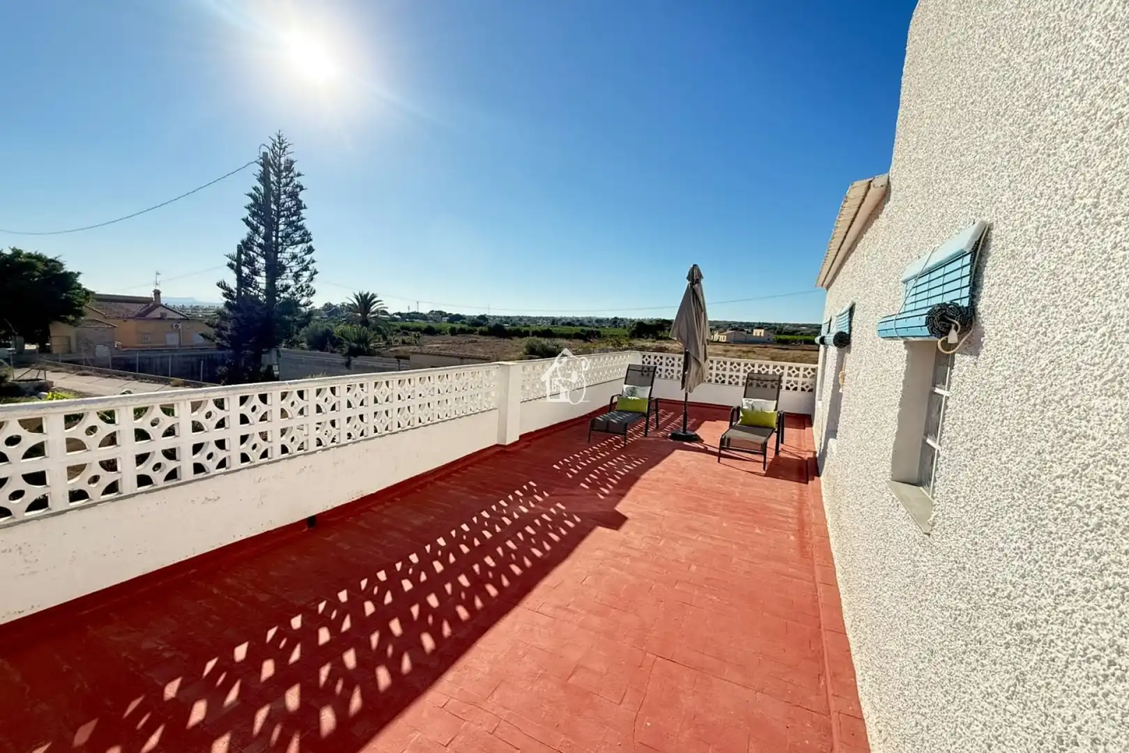 Apartamento con terraza en alquiler en El Raso, imagen 18