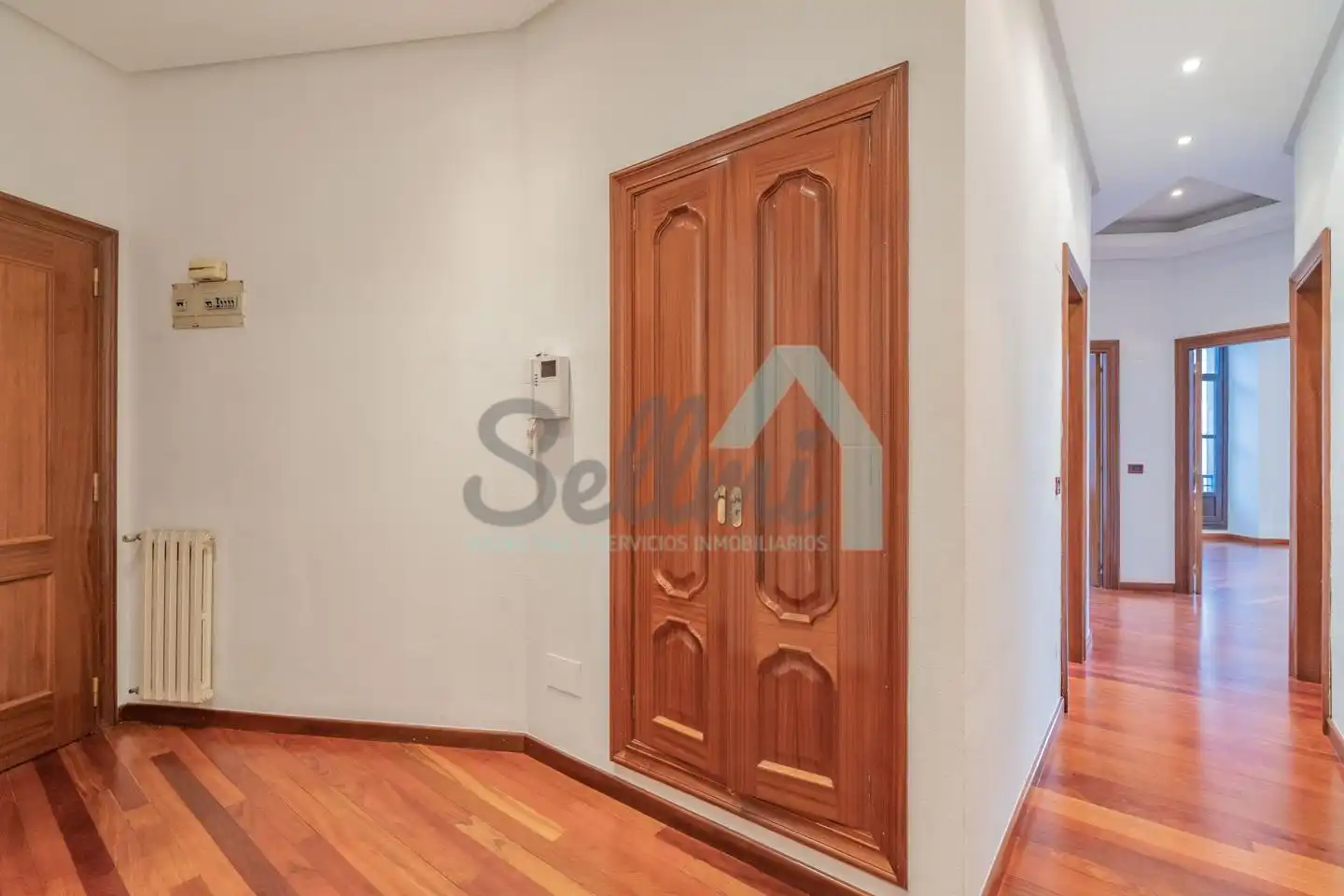 Büro zur Miete in Oviedo  mit Heizung