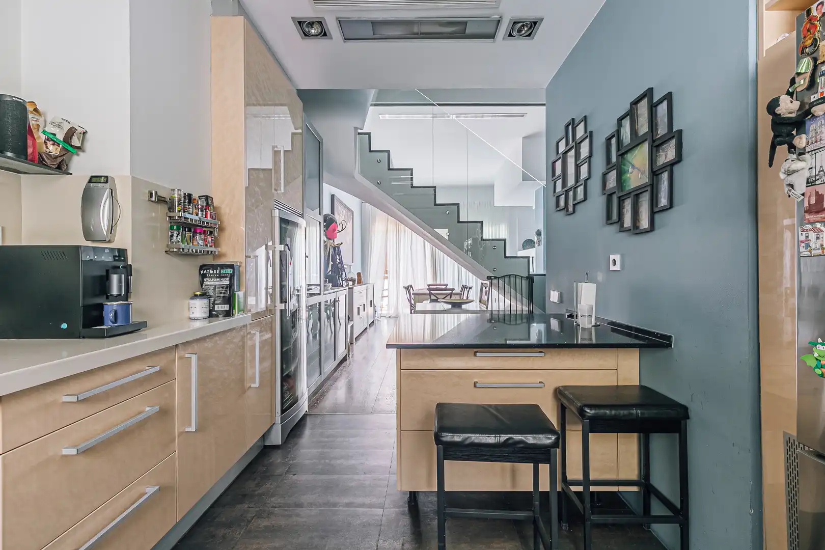 Cocina de Dúplex en venta en Sant Feliu de Llobregat con Aire acondicionado, Terraza y Piscina comunitaria