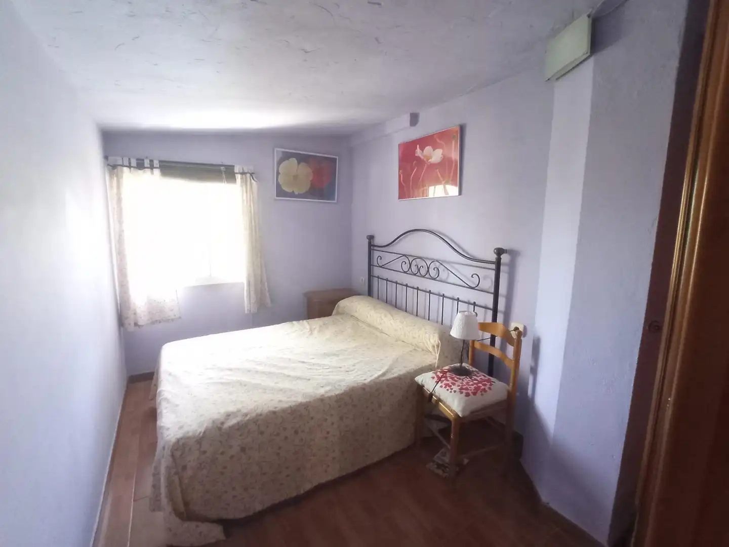 Dormitori de Casa o xalet en venda en Chiclana de la Frontera amb Aire condicionat, Jardí privat i Terrassa