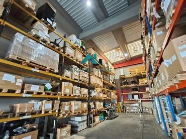 Nave industrial in vendita a Cerro - Amate