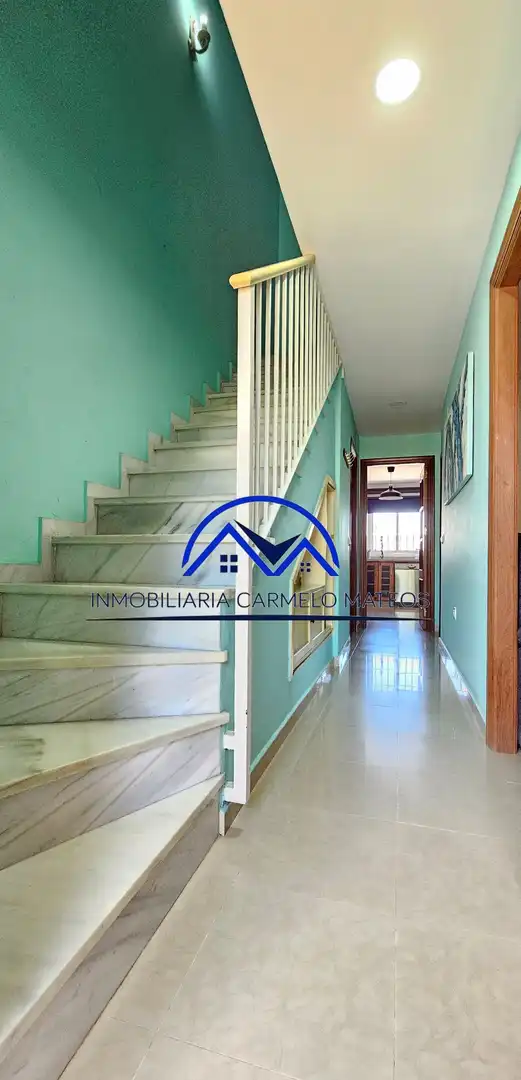 Dúplex en venta en Sanlúcar de Barrameda con Aire acondicionado, Jardín privado y Trastero