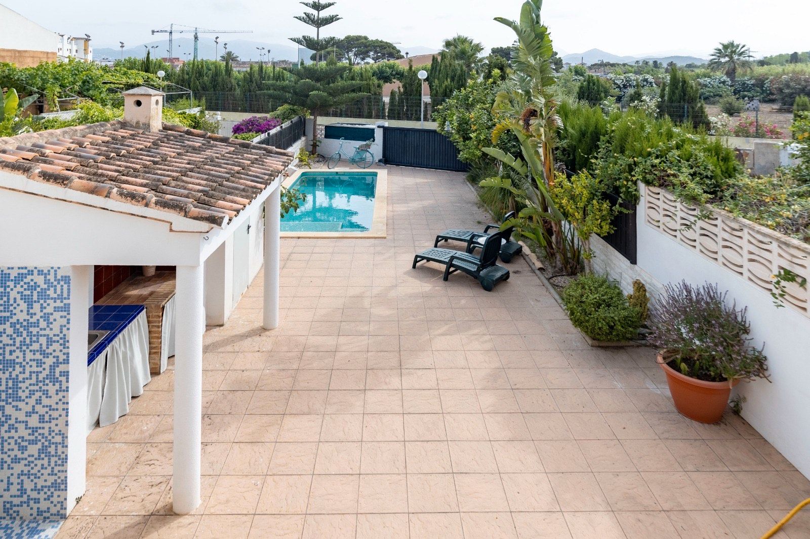 Casa adosada en venda a Carrer de Roderic de Osona, Oliva Nova