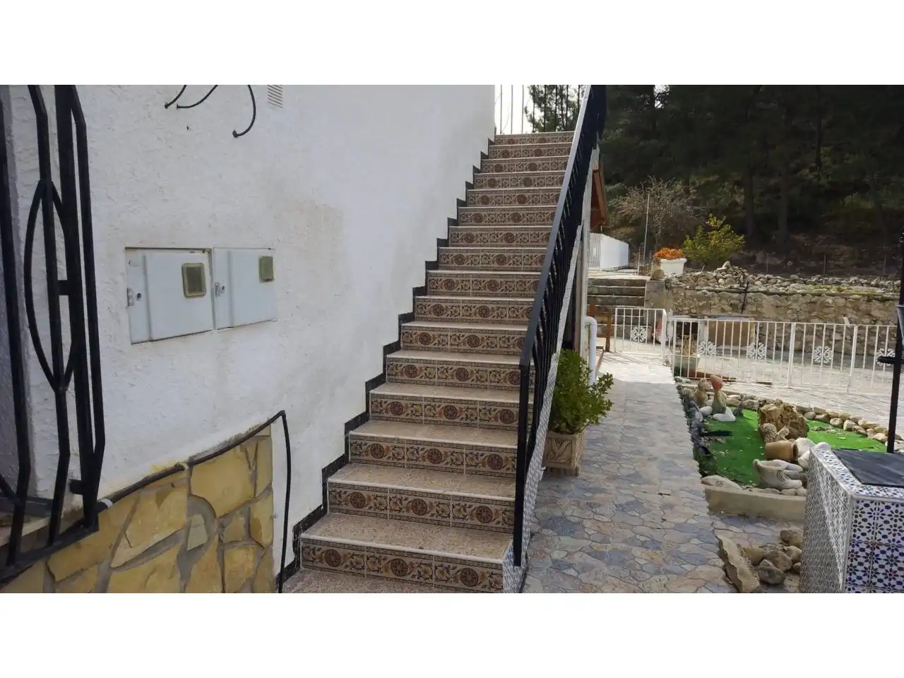 Vista exterior de Casa o chalet en venta en Petrer con Piscina