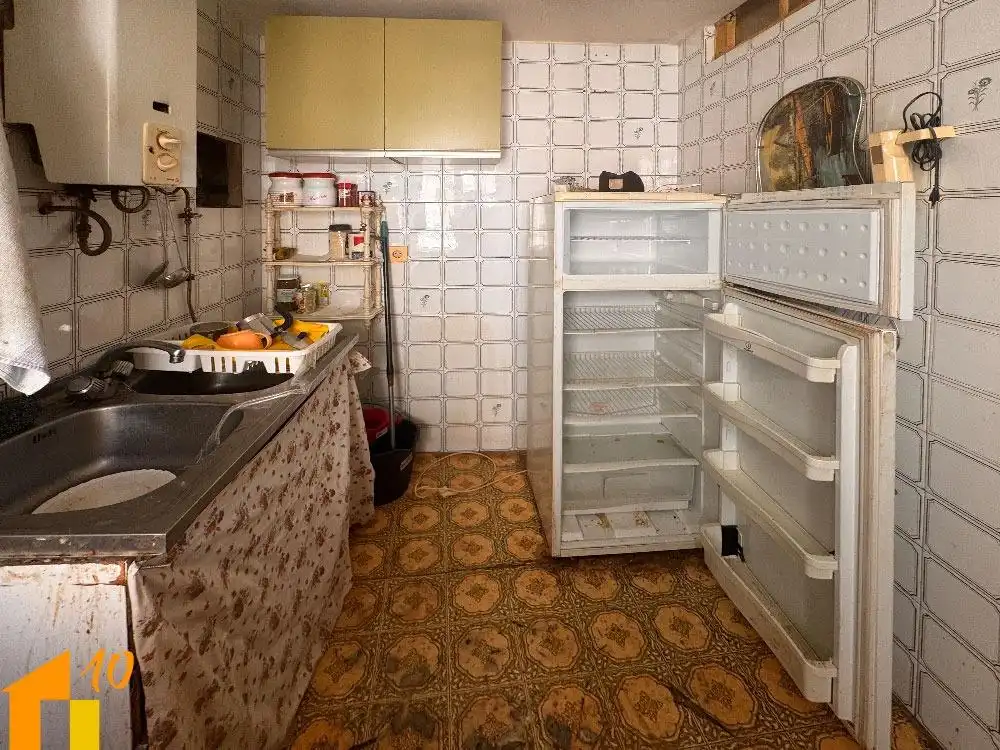 Kitchen of Apartments for sale in Burgos