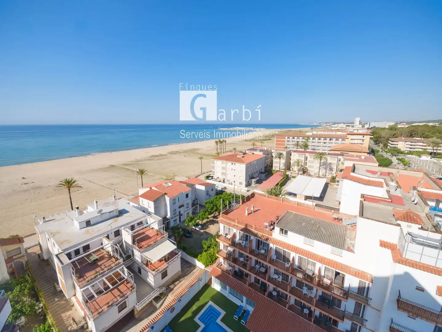 Vista exterior de Piso en venta en El Vendrell con Aire acondicionado, Calefacción y Terraza