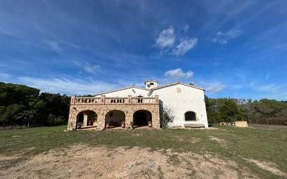 Vista exterior de Casa o xalet en venda en Llagostera amb Terrassa