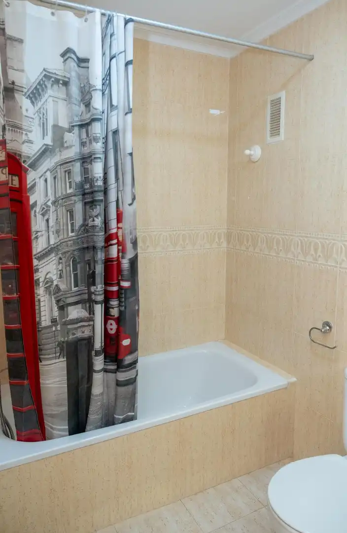 Bany de Casa adosada en venda en Orihuela amb Aire condicionat, Calefacció i Jardí privat