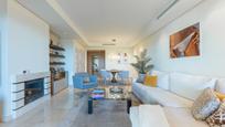 Living room of Apartment for sale in Benahavís  with Air Conditioner, Heating and Terrace