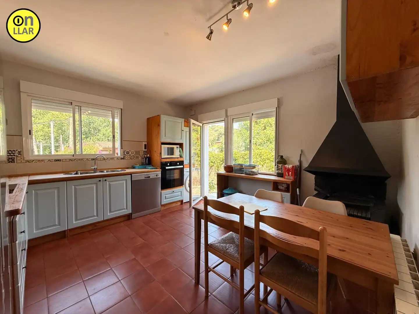 Cocina de Casa o chalet en venta en L'Ametlla del Vallès con Calefacción, Jardín privado y Terraza