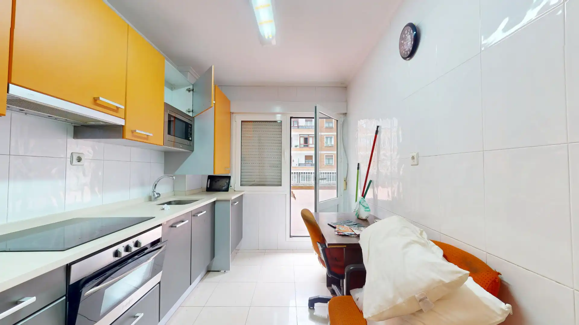 Kitchen of Flat for sale in Bilbao   with Terrace and Furnished
