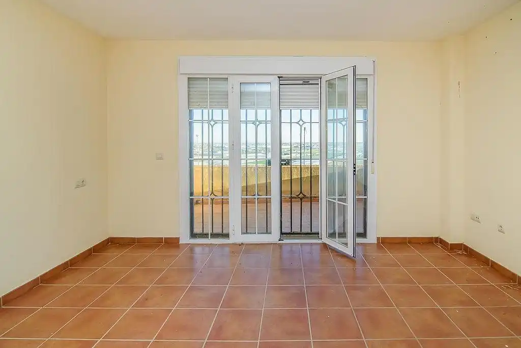 Casa adosada en venda en Sanlúcar de Barrameda amb Jardí privat, Terrassa i Alarma