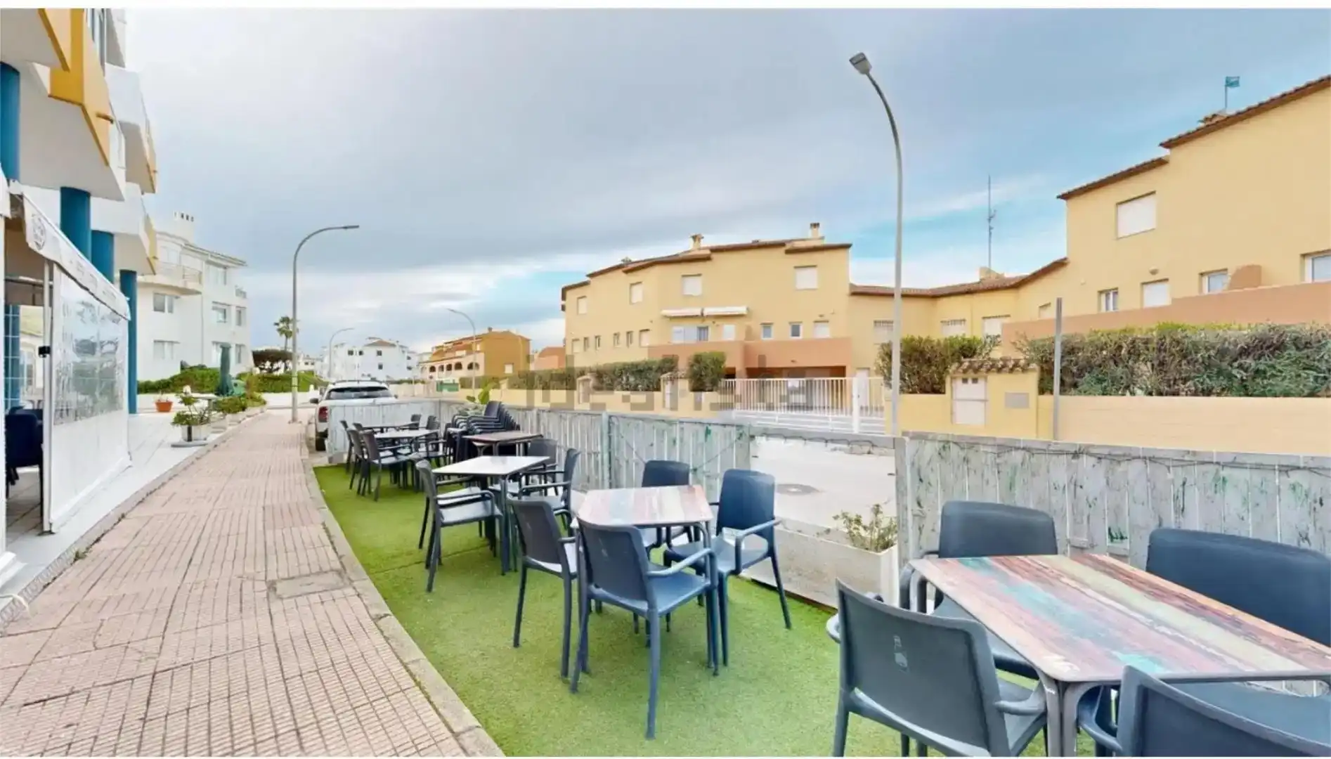 Terrace of Commercial properties for rent in Oliva  with Air Conditioner