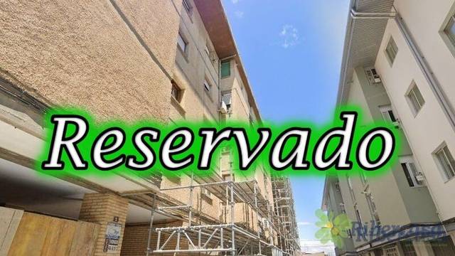 Piso en Venta en Calle Fuente de la Dula en Lourdes