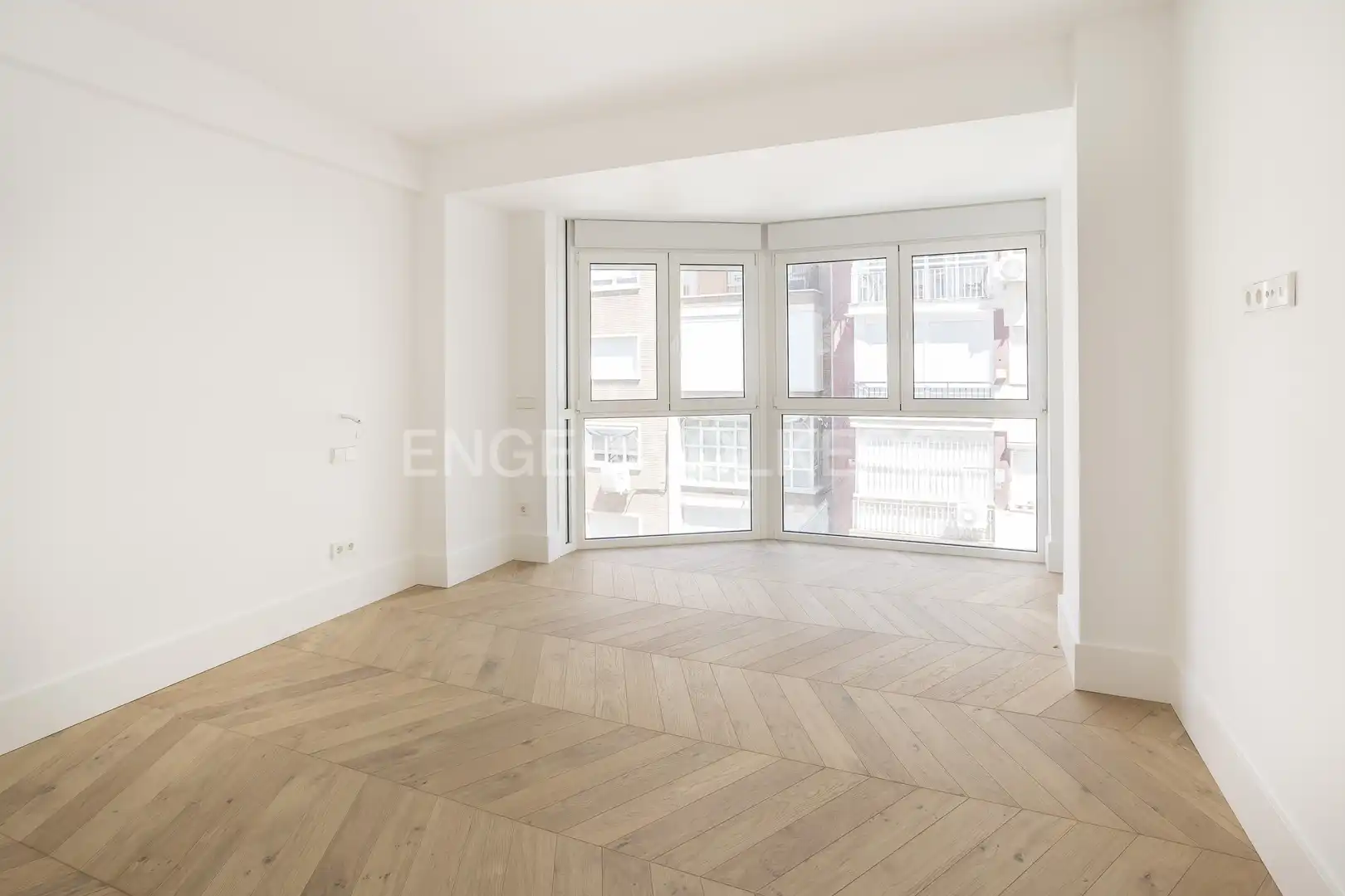 Piso con ascensor en venta en Casado del Alisal, imagen 9