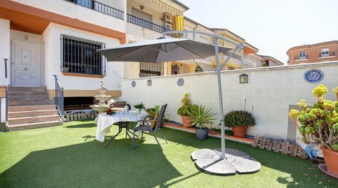 Foto 3 von Einfamilien-Reihenhaus zum Verkauf in Atarfe, Granada