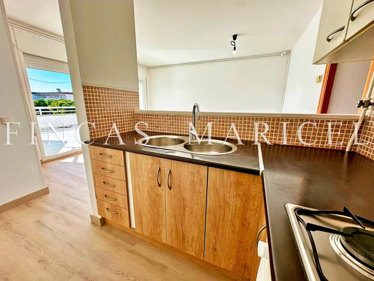 Cocina de Ático en venta en Sitges con Calefacción, Terraza y Piscina comunitaria