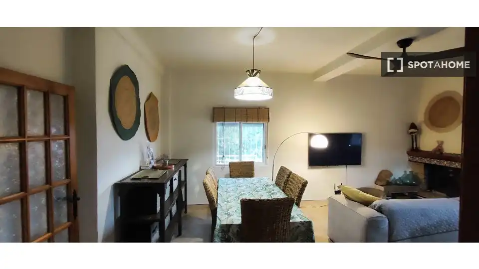 Flat with terrace to rent in Montserrat, imagen 2