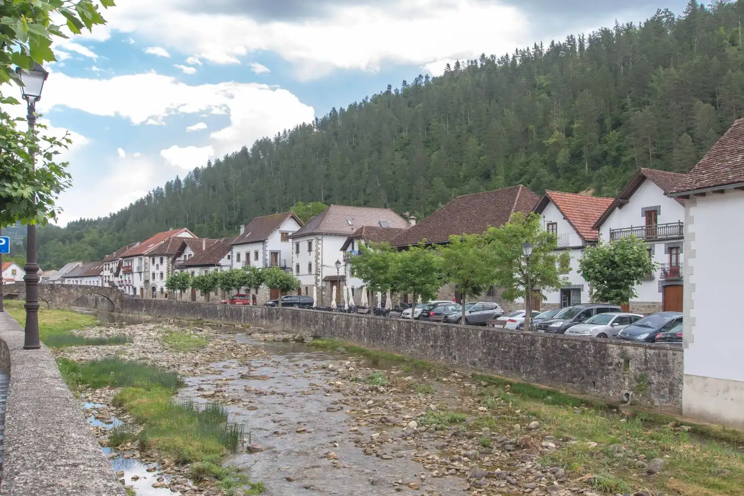 Vista exterior de Casa o chalet en venta en Ochagavía / Otsagabia con Calefacción y Balcón