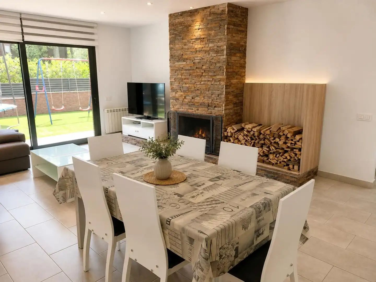 Dining room of Detached homes for sale in Cercs  with Private garden and Alarm