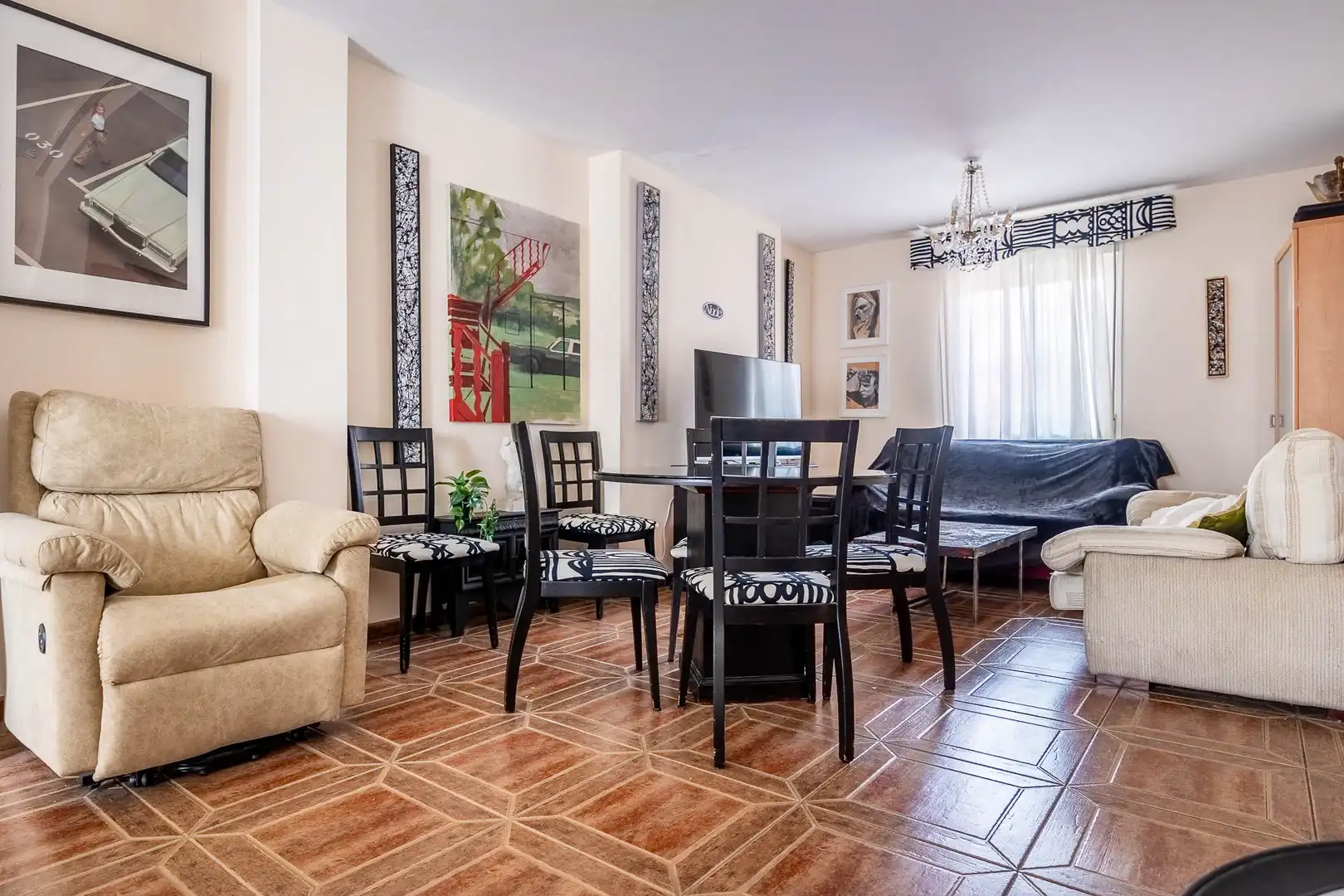 Sala d'estar de Casa adosada en venda en San José de la Rinconada