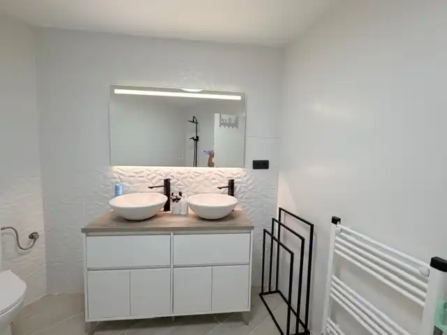 Badezimmer von Wohnung zur Miete in Puertollano mit Klimaanlage, Heizung und Möbliert