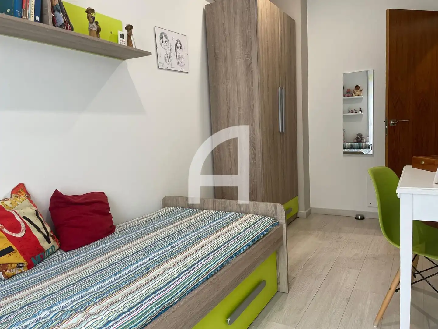Bedroom of Houses for sale in Terrassa  with Air Conditioner, Heating and Private garden