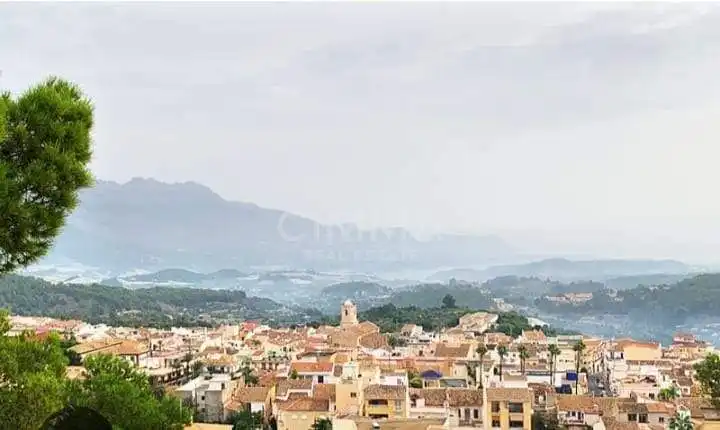 Vista exterior de Casa o xalet en venda en La Nucia amb Terrassa i Traster