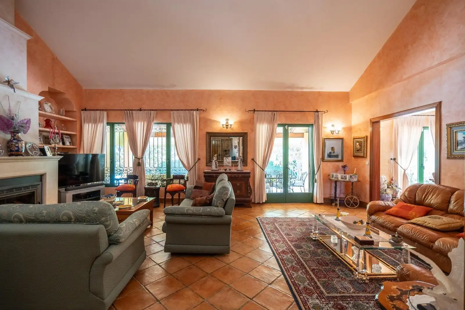 Sala de estar de Finca rústica en venta en Chinchón con Aire acondicionado, Calefacción y Jardín privado