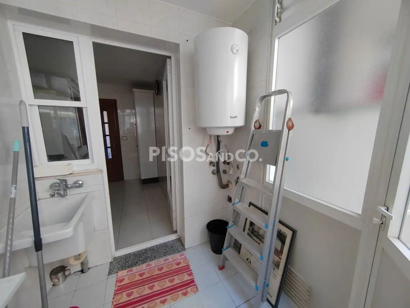Cocina de Piso en venta en A Coruña Capital  con Calefacción y Trastero