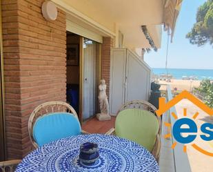 Exterior view of Apartment for sale in Cambrils  with Terrace and Community pool