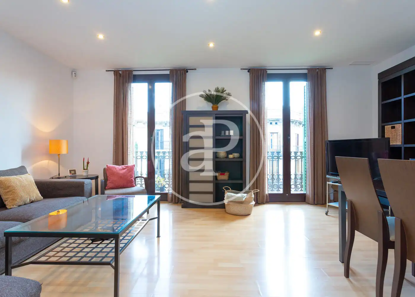 Sala de estar de Piso en venta en  Barcelona Capital con Aire acondicionado, Calefacción y Balcón